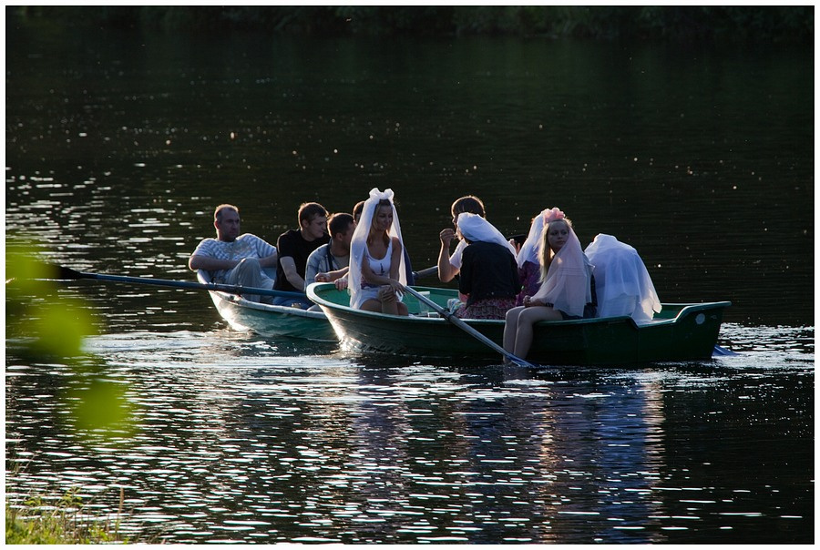 Мы на лодочке катались......... лодочка