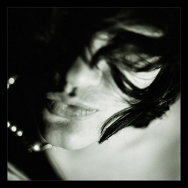 kiss me.blur me 