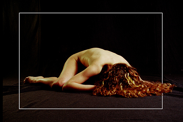 *** красное на черном