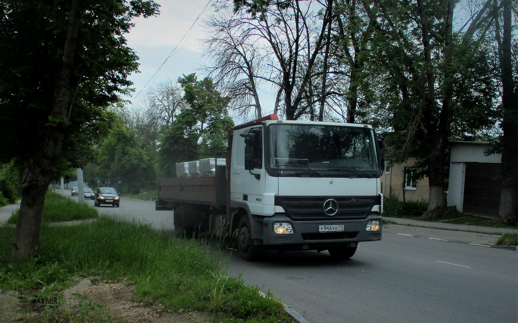 Мерседес Мерседес авто манипулятор улица город лето
