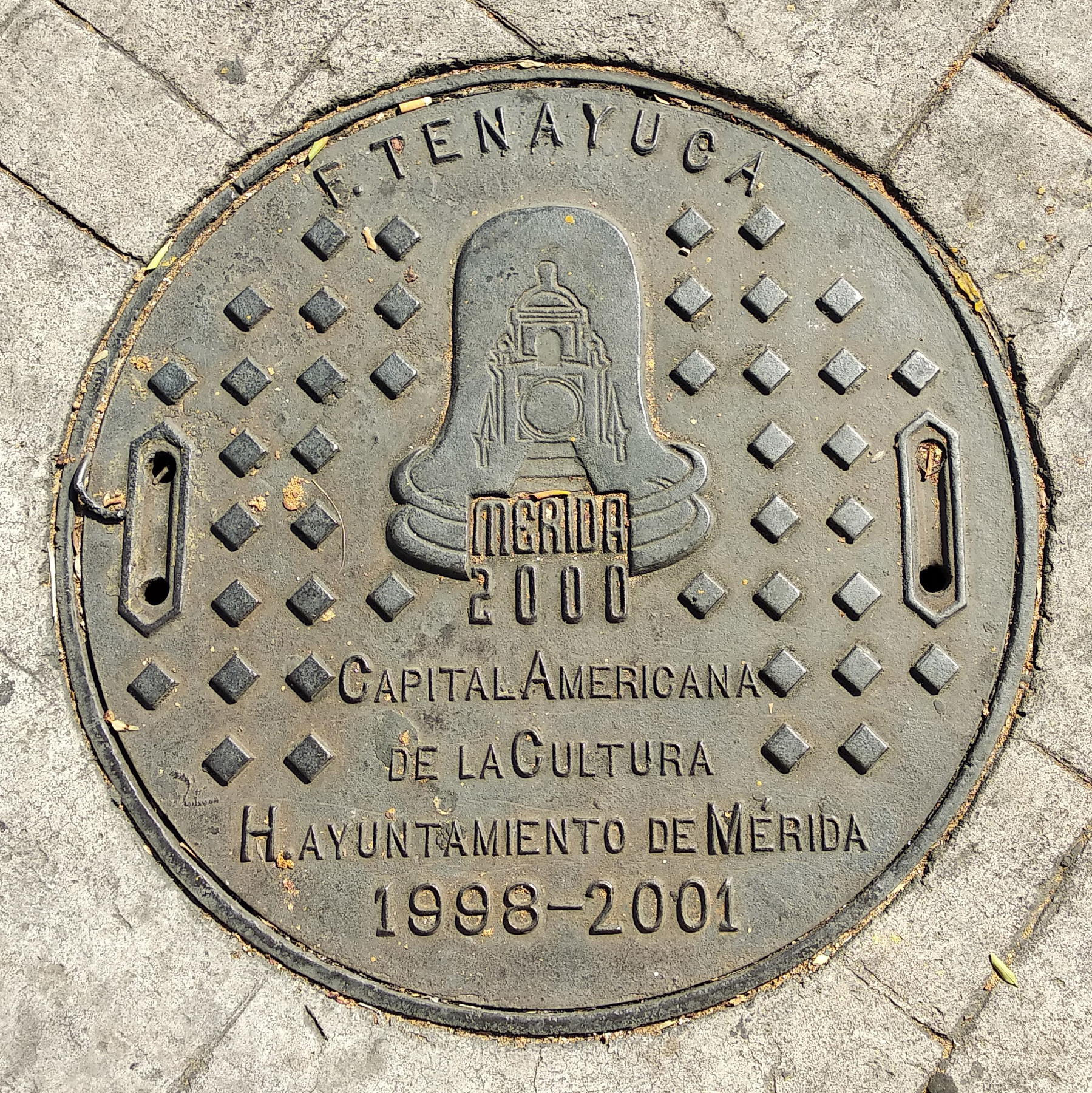 Capital Americana de la Cultura Мексика Мерида люк крышка