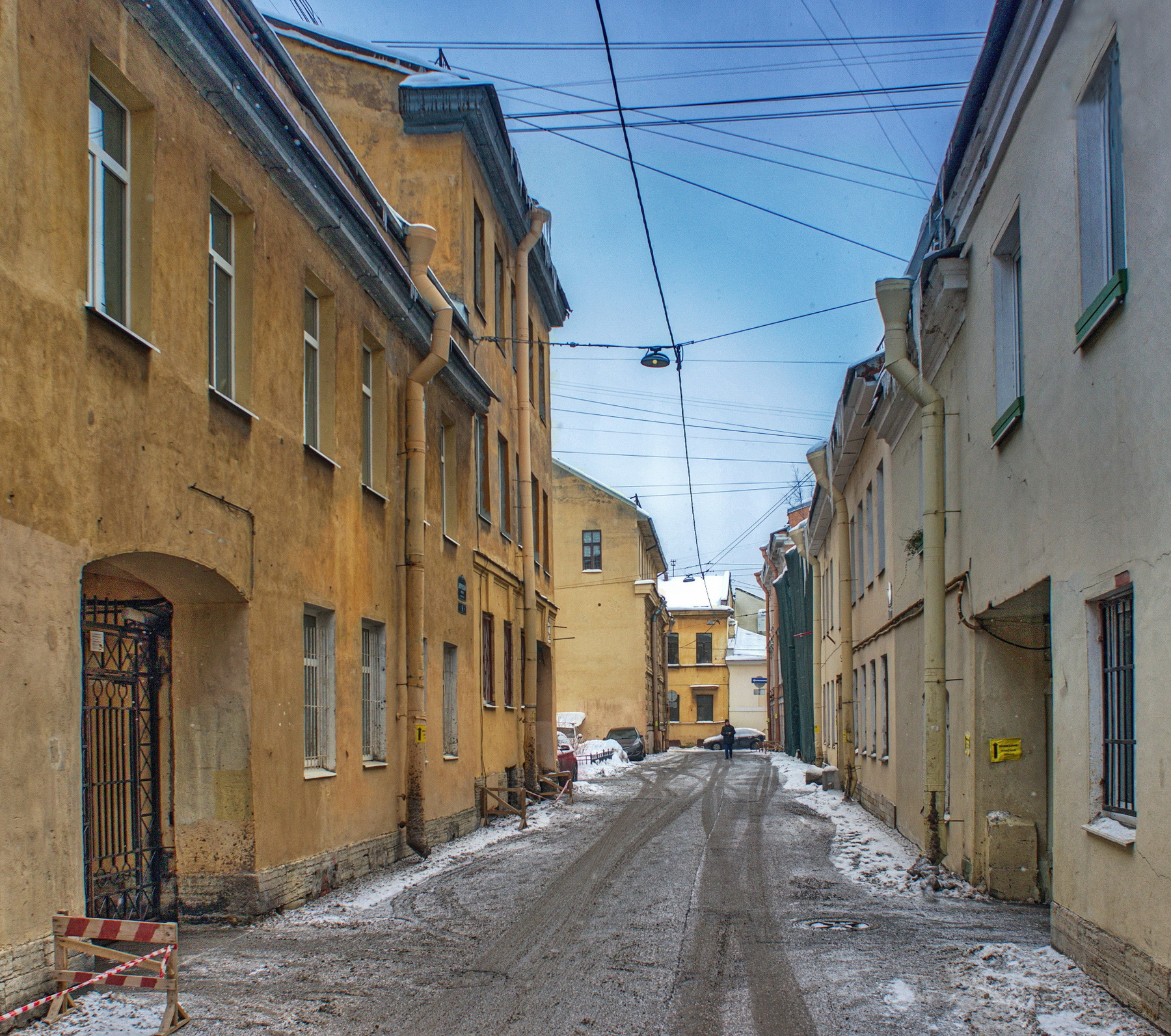 Объединённые в сплетеньях... Петербург