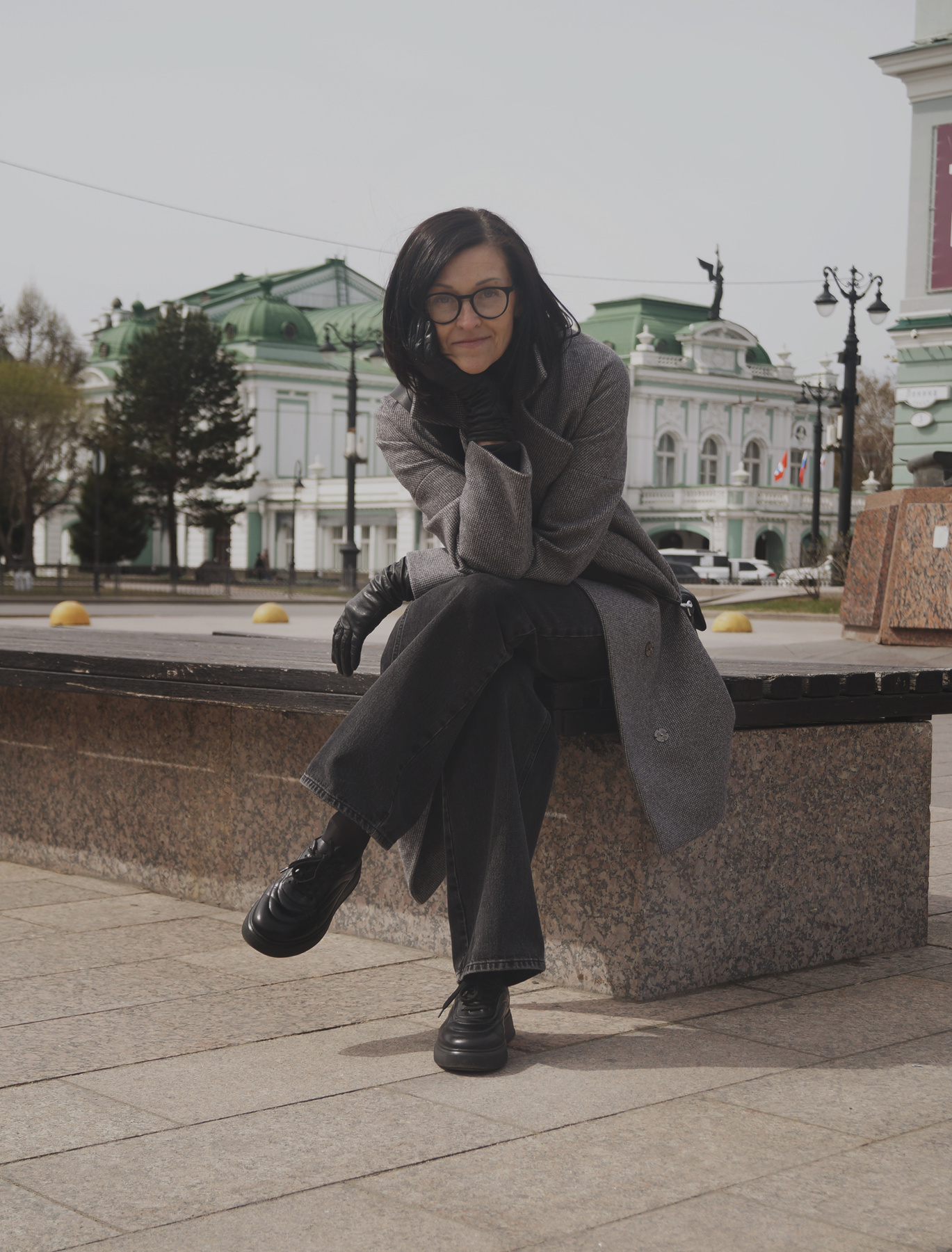 *** город люди события