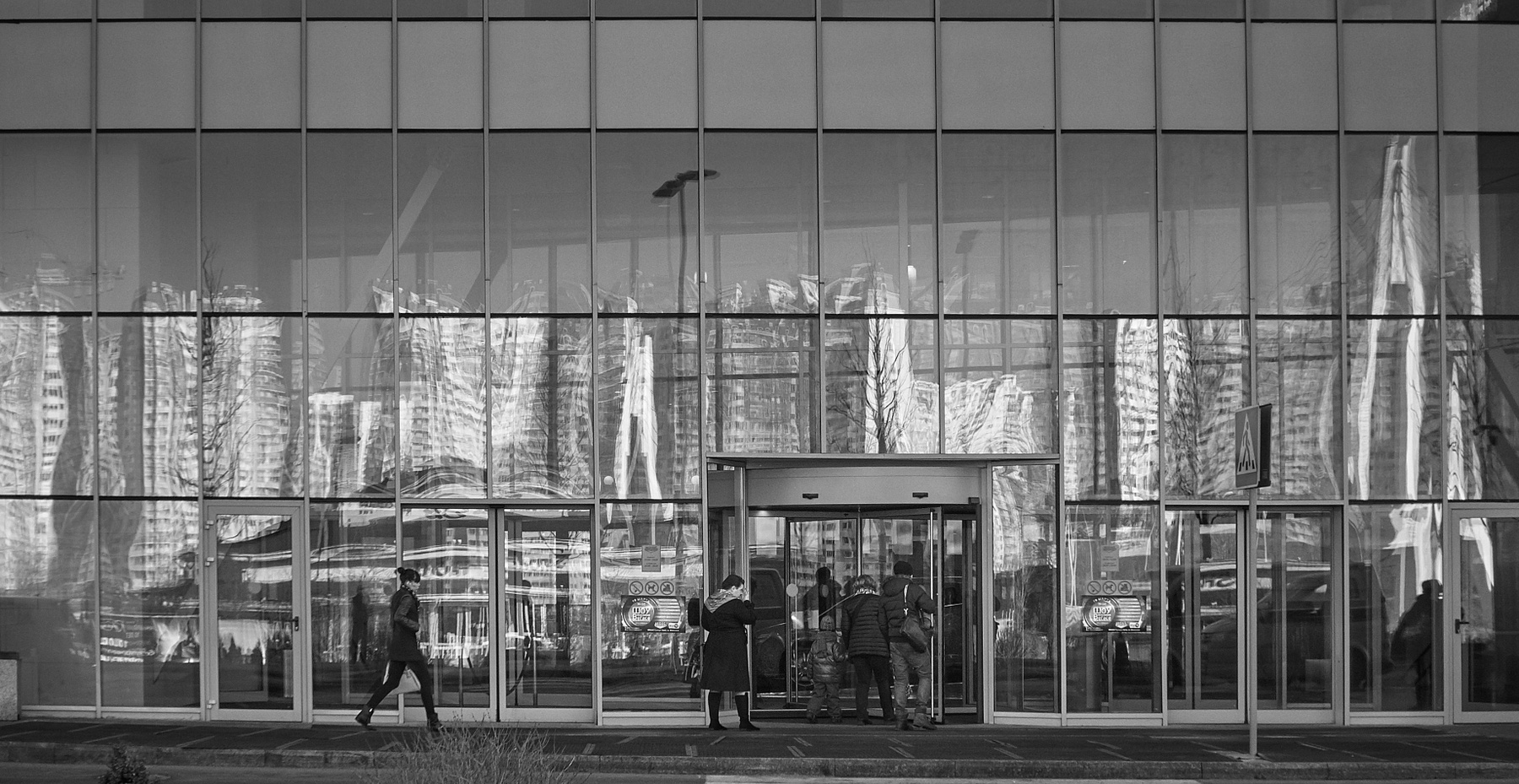 Mirrors отражения Москва мосты Павшинская пойма