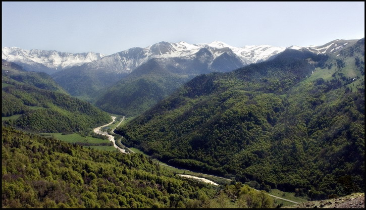Архыз река, горы, ущелье