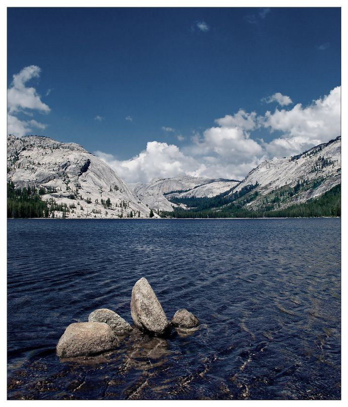 Tenaya Lake 