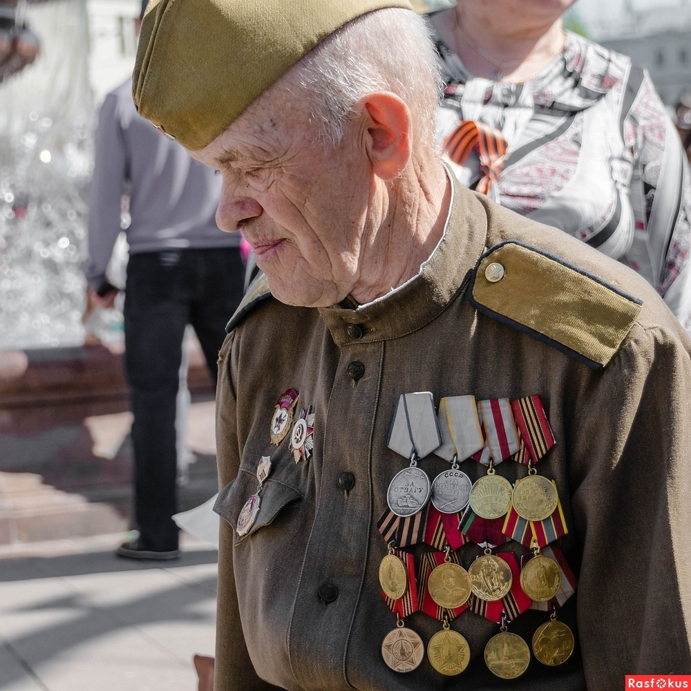 ***	 солдат. цветы