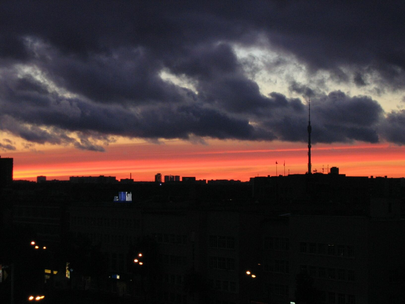 Кровьнеба балкон, закат, кровь, небо