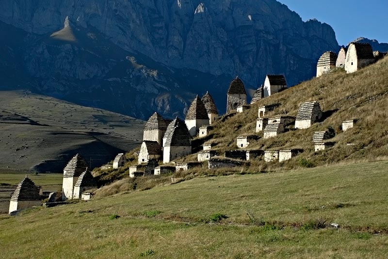 Город мертвых Осетия, Даргавс, город мертвых.