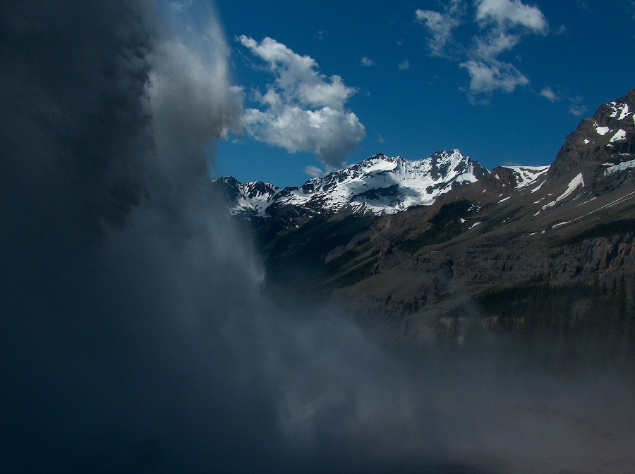Emperor falls Mount, Robson