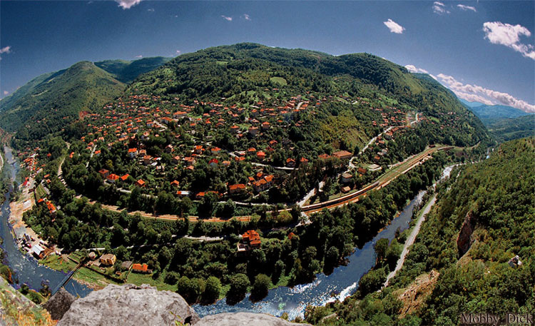 Посмотрите где село такое – Лакатник Bulgaria ; Iskar River ; Iskar Defile ; Lakatnik rocks Лакатник