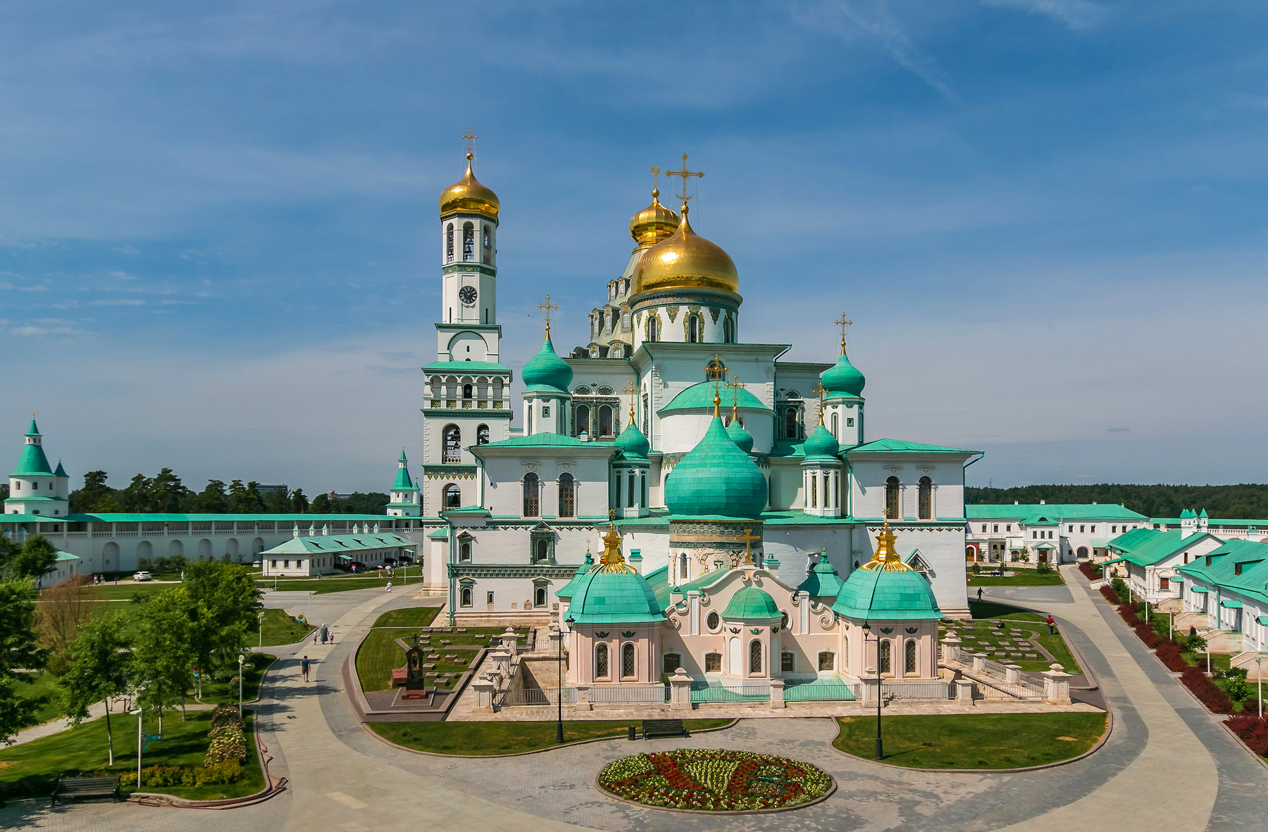 Воскресенский Ново-Иерусалимский ставропигиальный мужской монастырь. путешествия архитектура храмы церкви монастыри