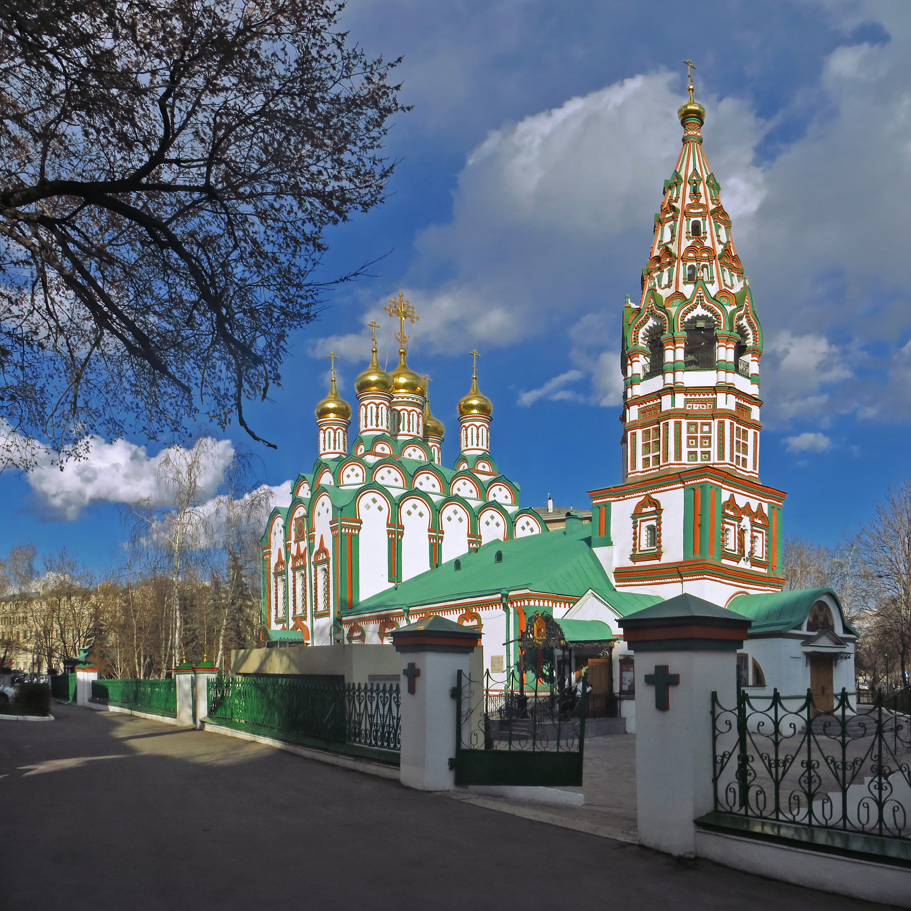 Москва. Храм Николая Чудотворца в Хамовниках Москва Храм Николая Чудотворца в Хамовниках