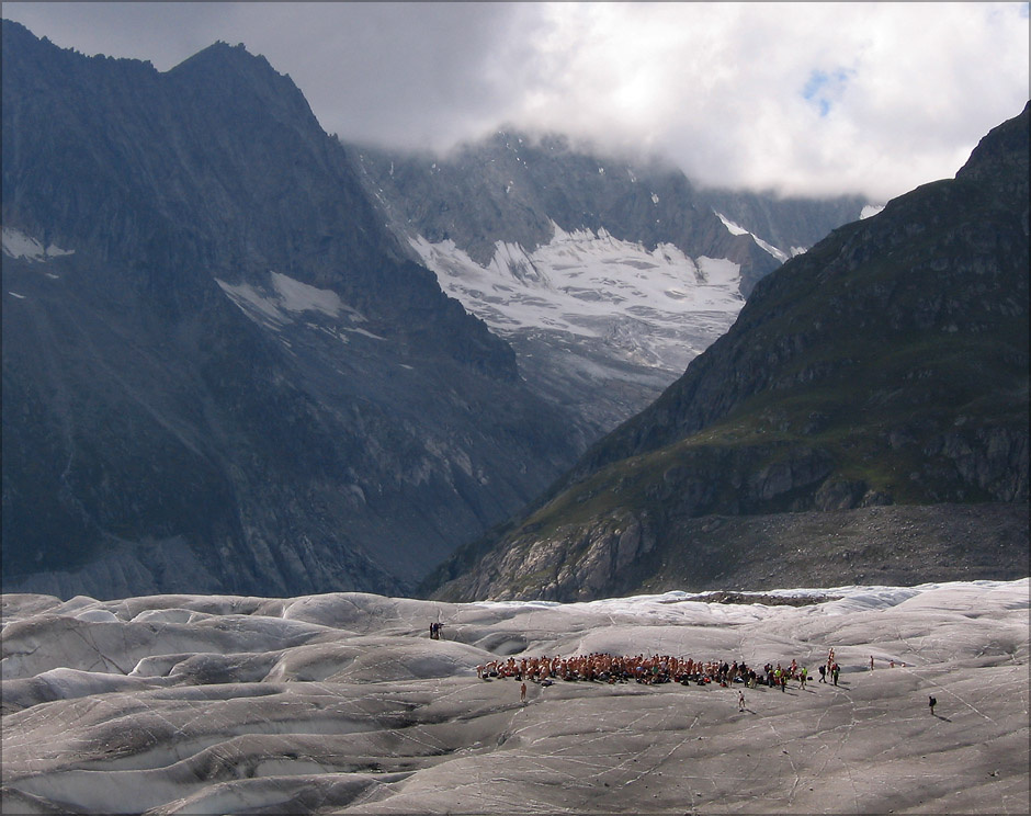 Greenpeace/Spencer Tunick nude photoshoot on the Aletsch glacier 