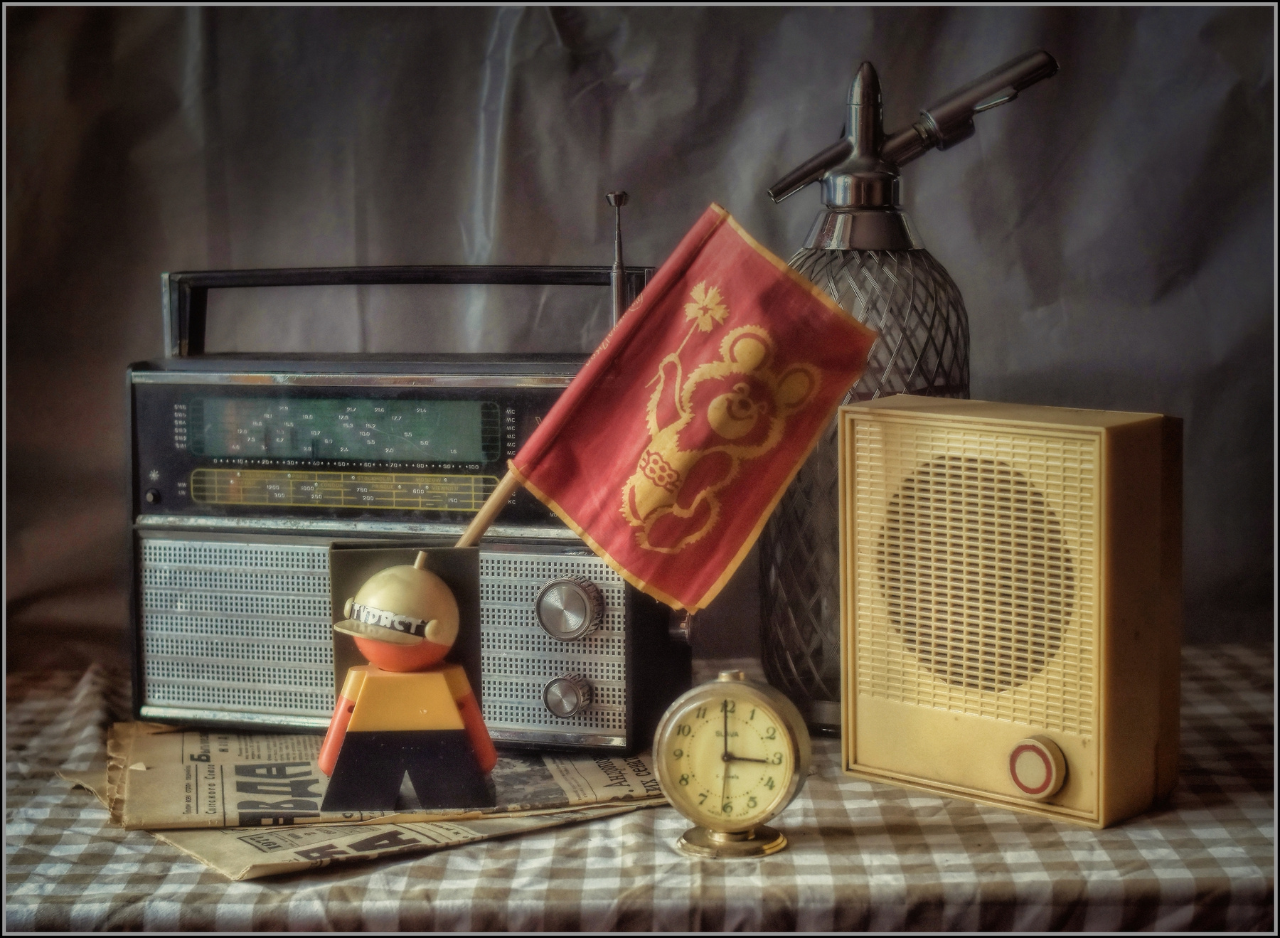 ..... Эпоха ушедшая ..... предметы свет идея гармония композиция стиль
