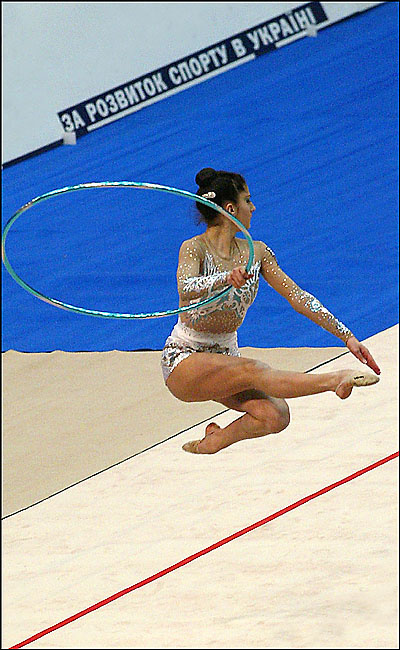 Линии Украина, Киев, 2004