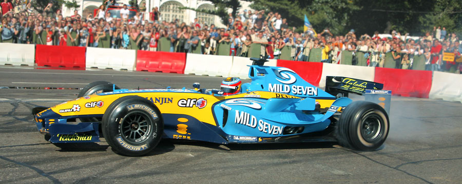 жжём шины, улыбаемся в камеру... Mild, Seven, Renault, F1, Roadshow