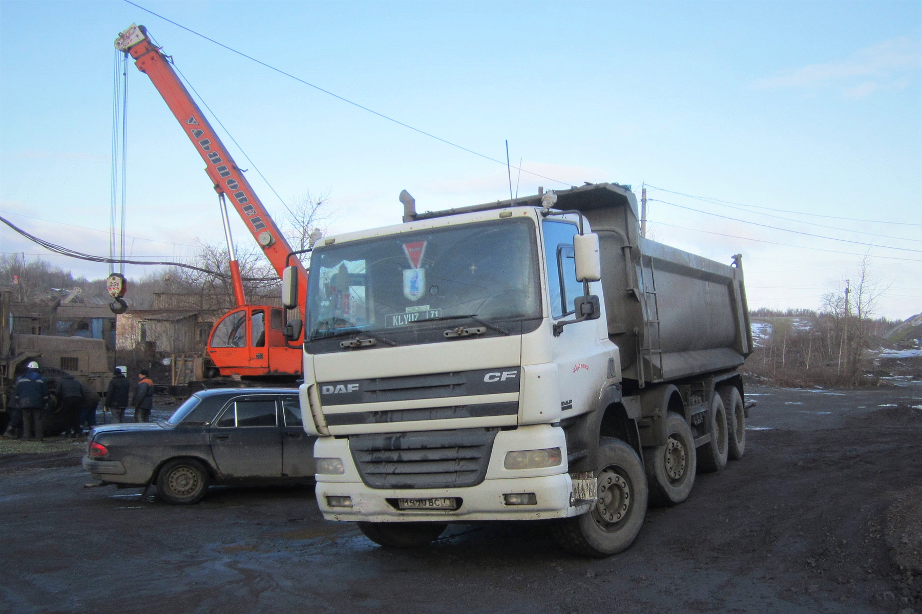 DAF DAF авто самосвал завод карьер зима