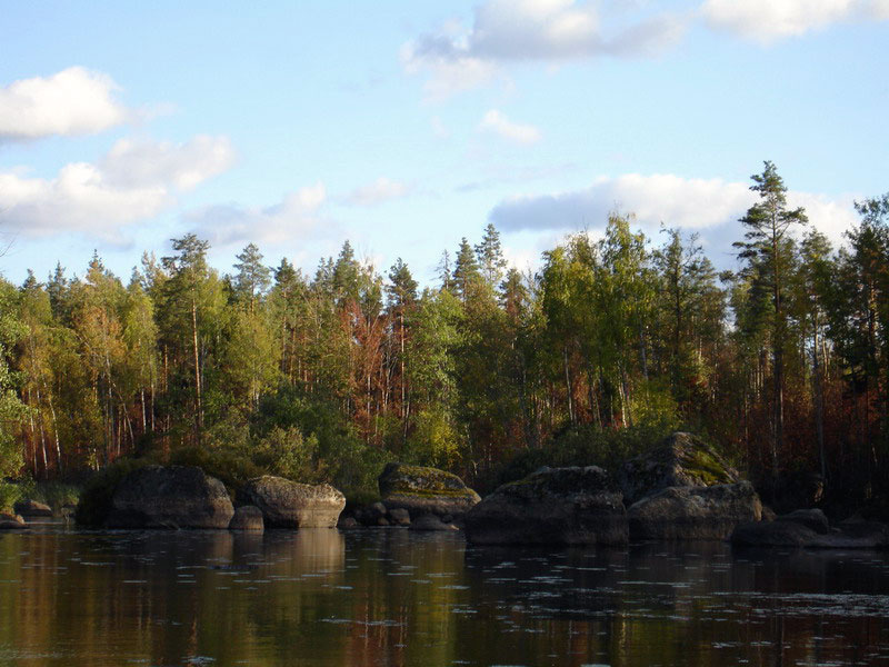 Камни Озеро, лес, камни, осень
