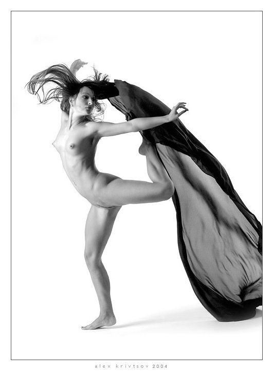 e-motion/01 танец nude dance