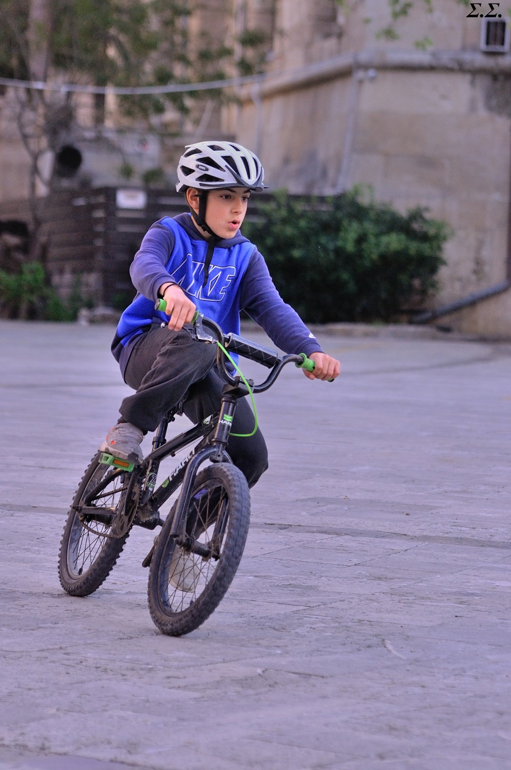 EXCITED LITTLE CYCLIST 