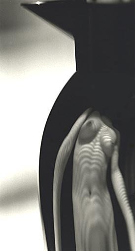 Nudes_002 : Загадки чайного сервиза ню