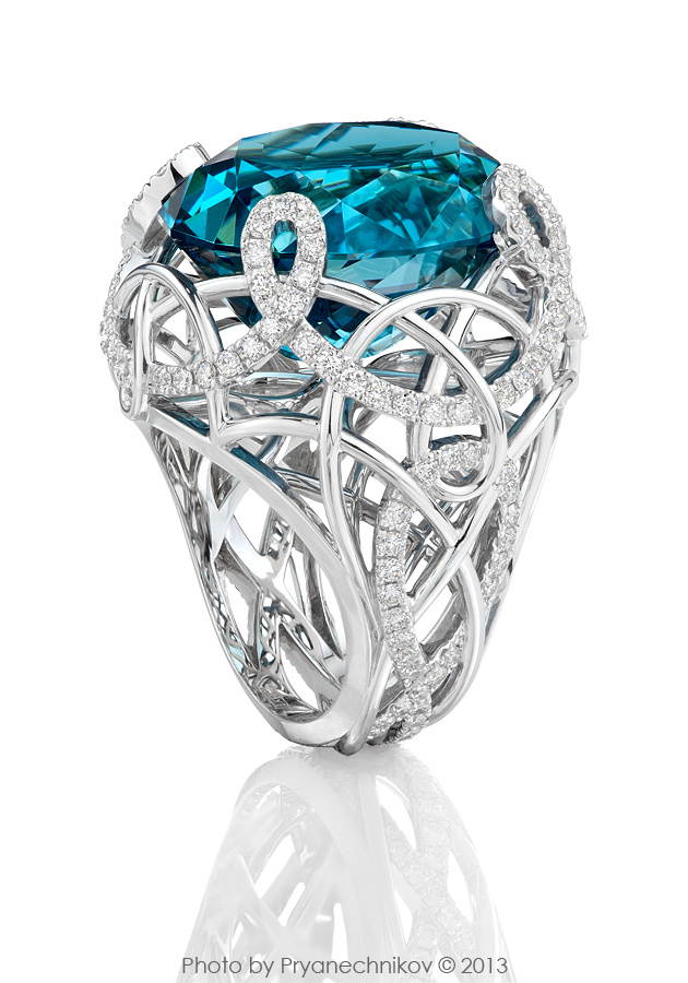 Ювелирный постер. Diamond Jewelry. Фотосъемка ювелирных изделий с бриллиантами и драгоценными камнями. Jewellery Photography ARNE Pryanechnikov Прянечников бриллианты топаз