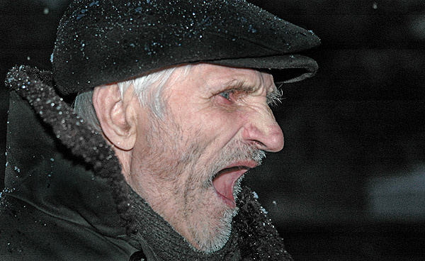 ГОСТЬ...БОЛЬШОГО ГОРОДА. старик жизнь ночного города