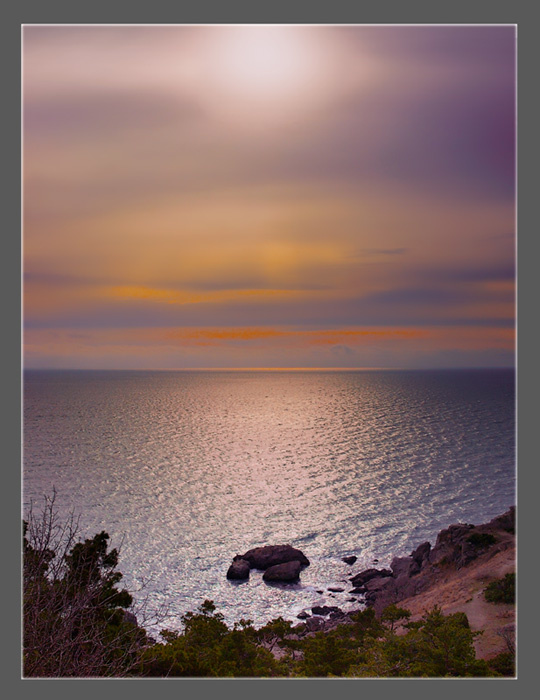 солнце над морем солнце,море,небо,крым