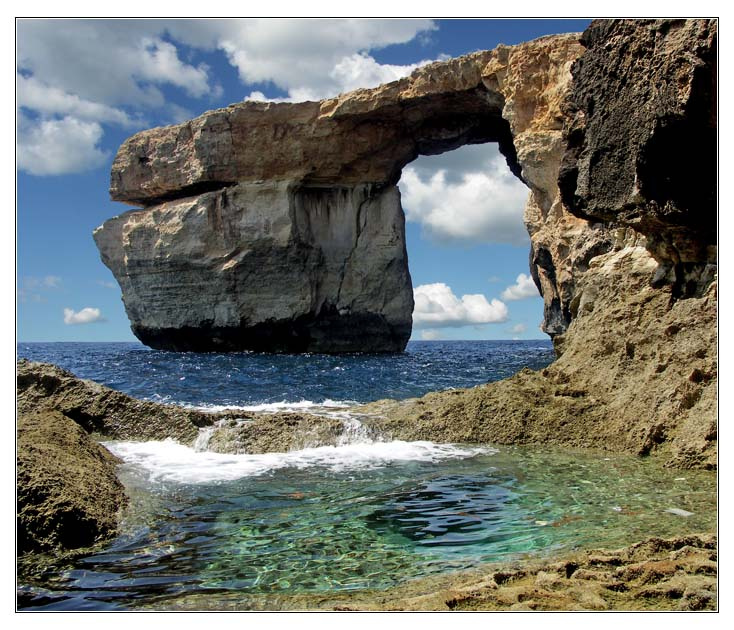 Не дано взлететь мальта, остров, гозо, скалы, море