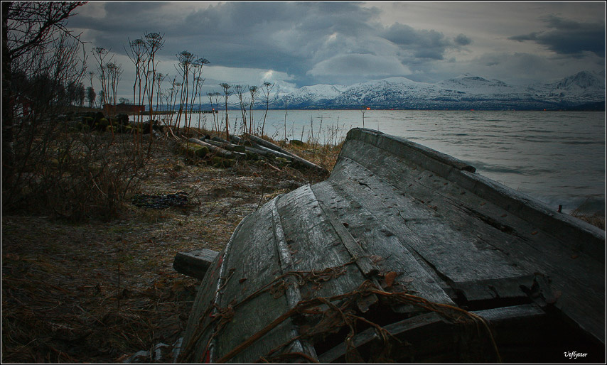 Об ушедшей молодости и тоске по морю. море,горы,лодка,Норвегия,Norway