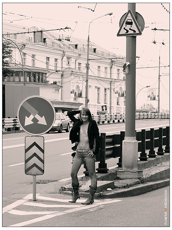 Signs on the street WWW.ART-EV.RU
