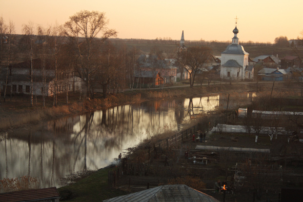 вечерняя река 