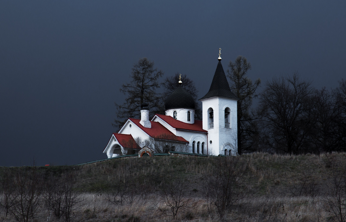 Церковь Святой Троицы в Бёхове. 2015.04.16 