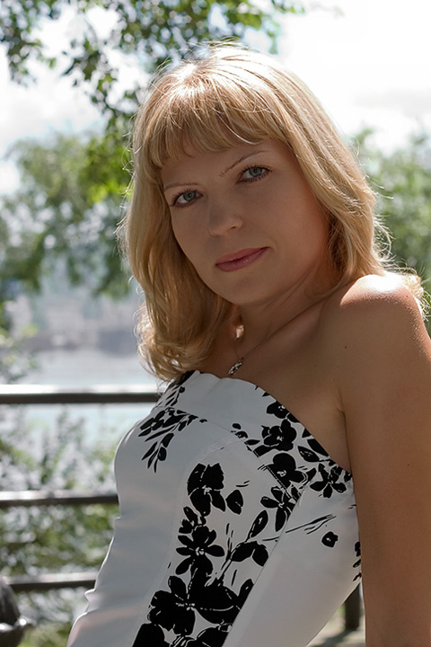 Olga лето портрет контровый свет