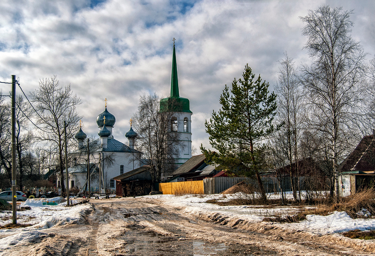 Весенняя 