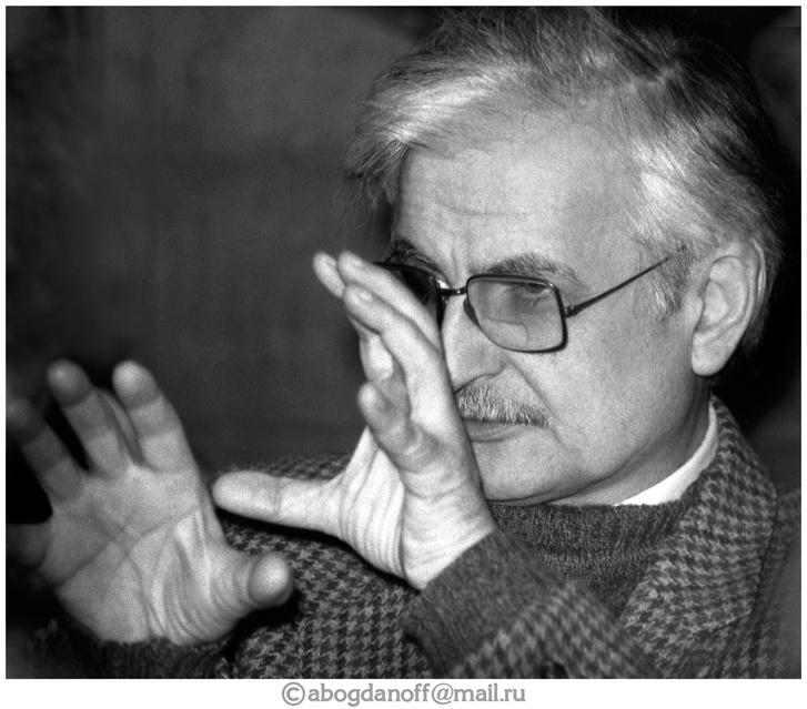 1983г. МАРЛЕН ХУЦИЕВ Марлен Хуциев кинорежиссёр