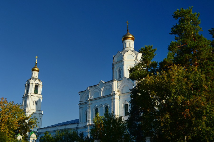 Золотые купола 