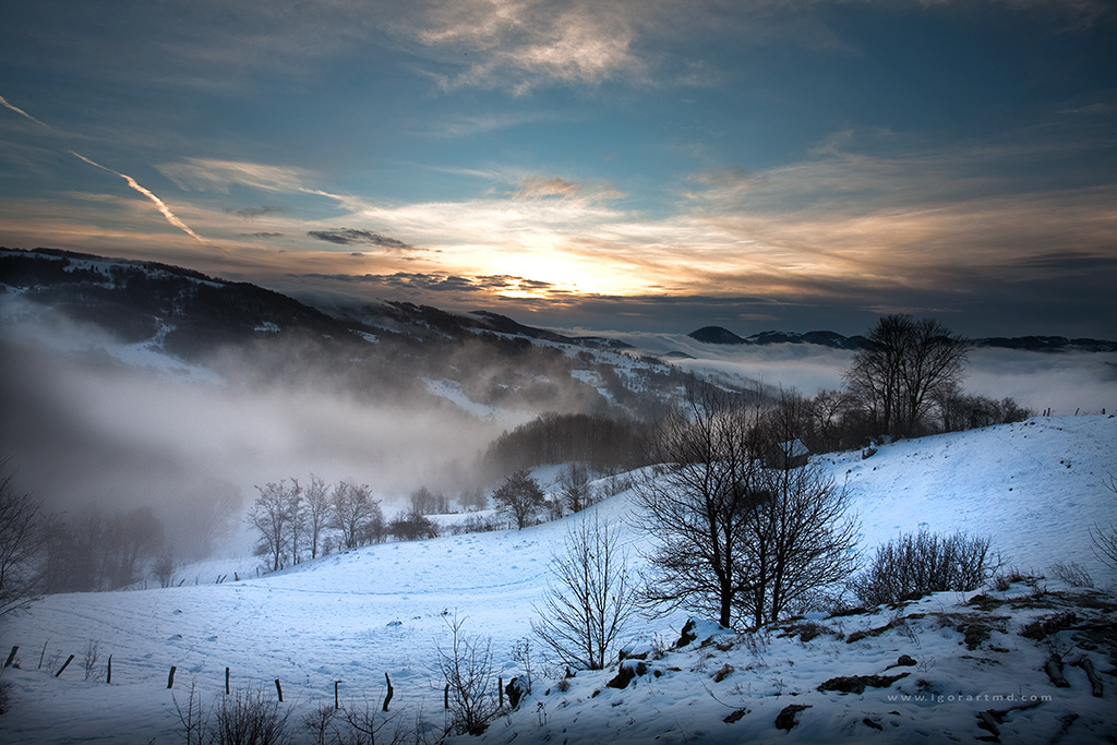 Зимнее утро в карпатах (Румыния) 