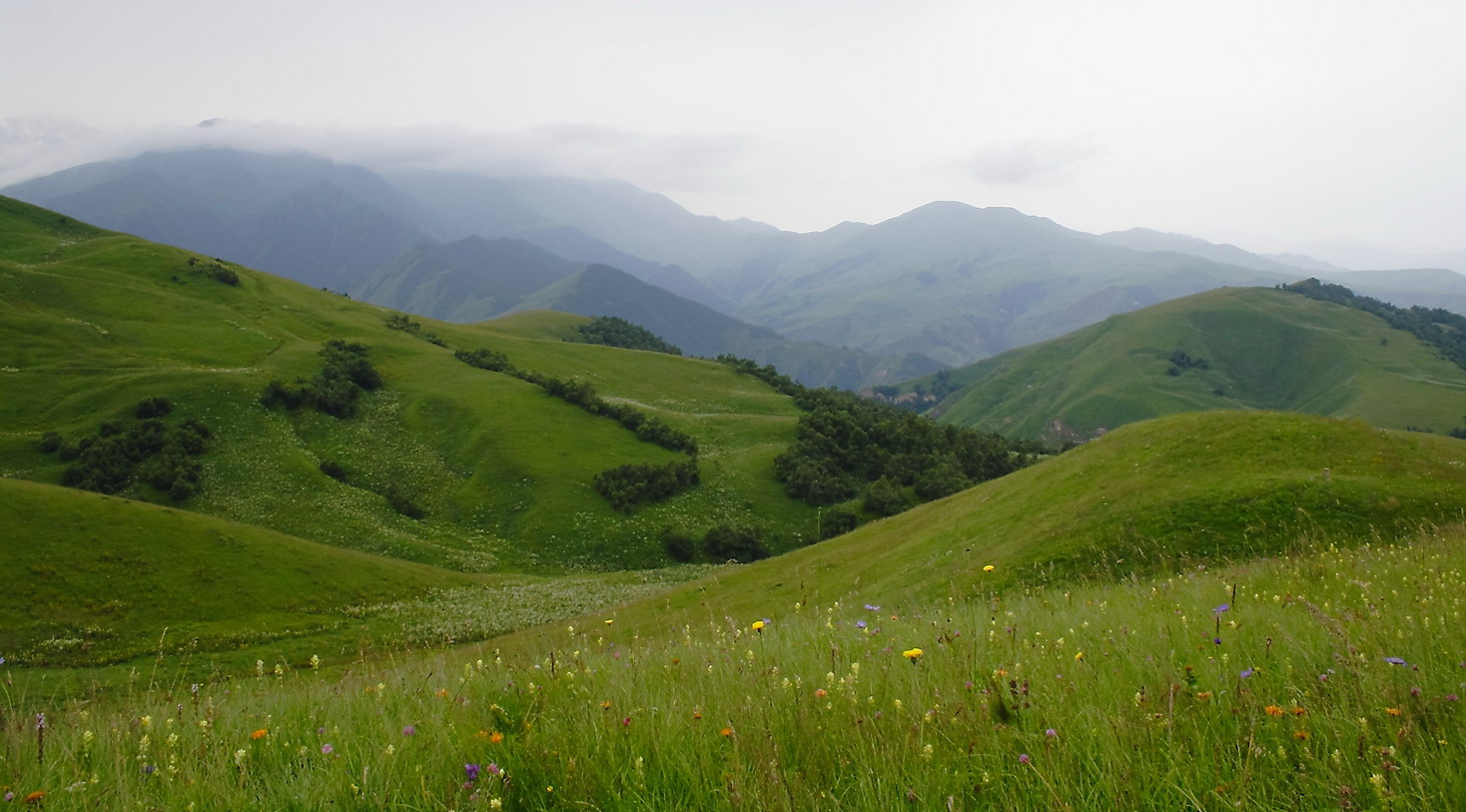 По ущелью Актапрак Актапрак ущелье КБР