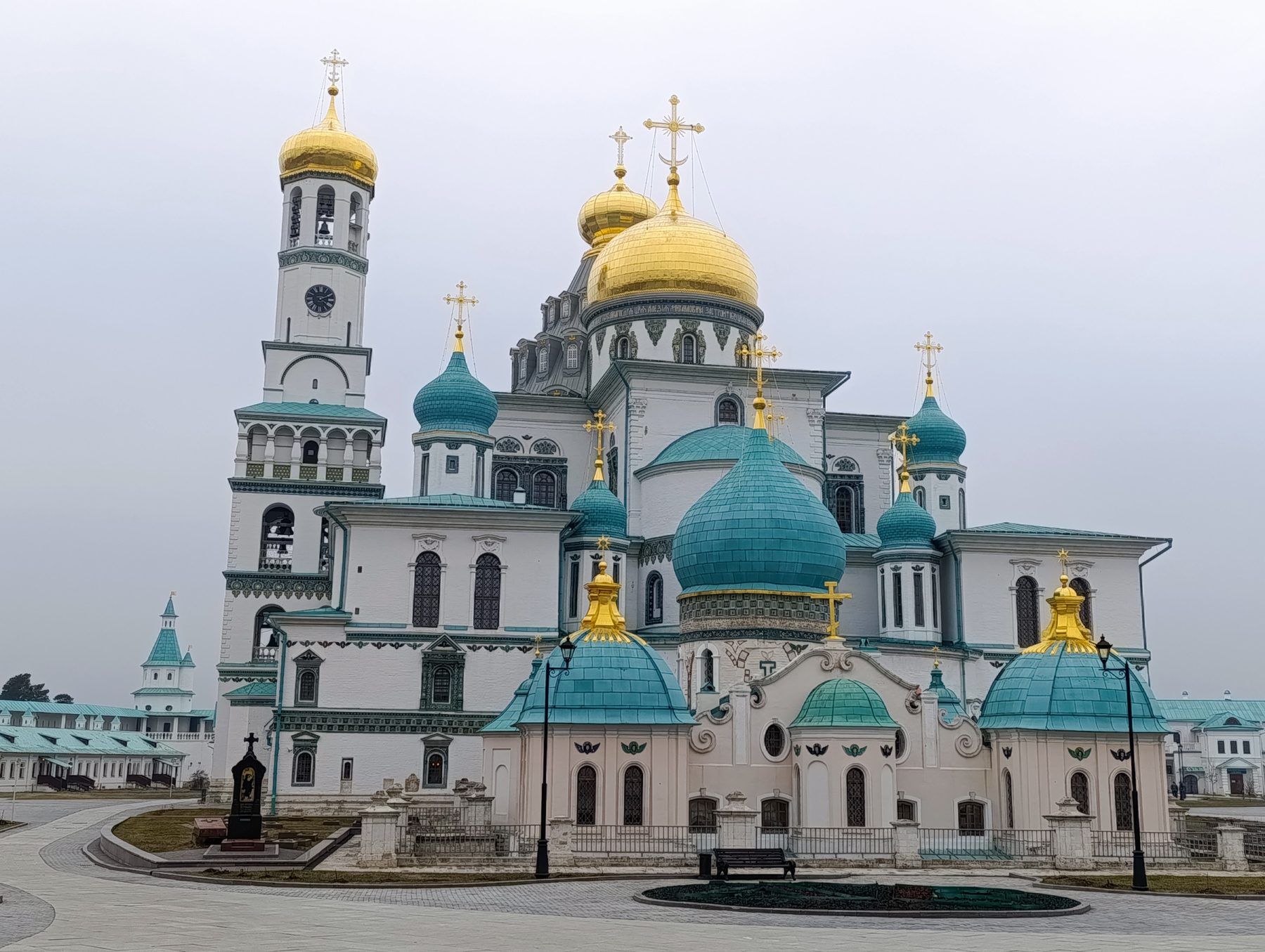 Воскресенский Ново-Иерусалимский ставропигиальный мужской монастырь.  Собор Воскресения Христова Истра Воскресенский Ново-Иерусалимский ставропигиальный мужской монастырь Собор Воскресения Христова