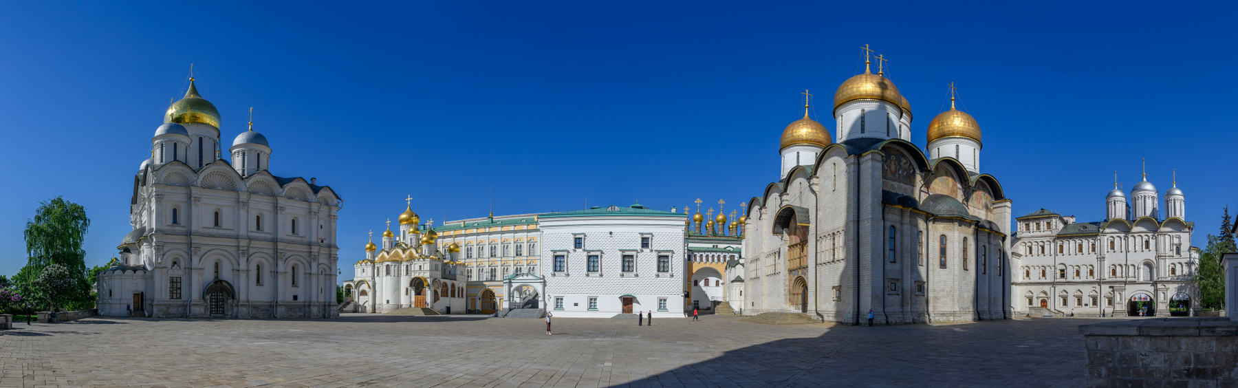 Кремль. Соборная площадь. 