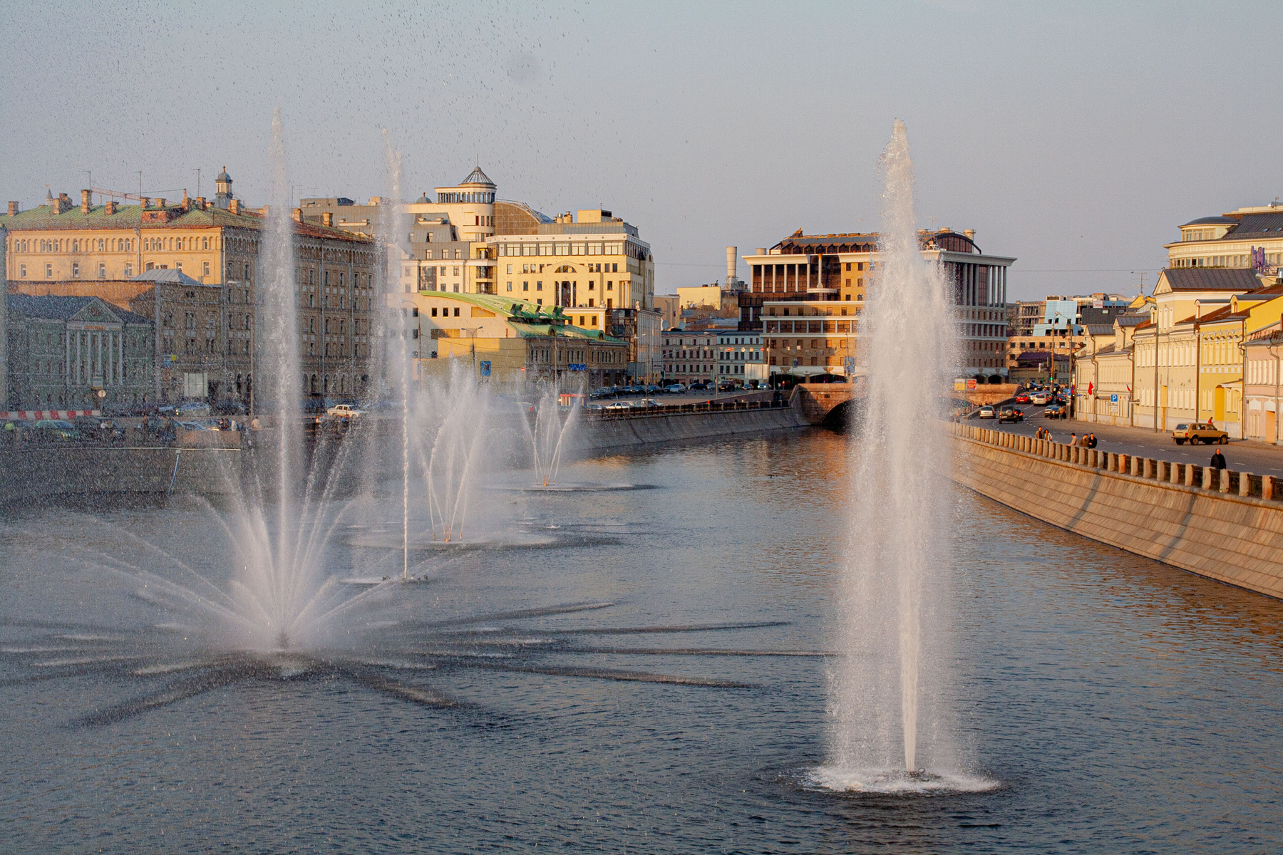 *** Россия Москва город река фонтан 2006