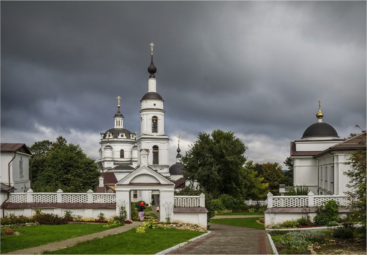 Дорога к храму.. 