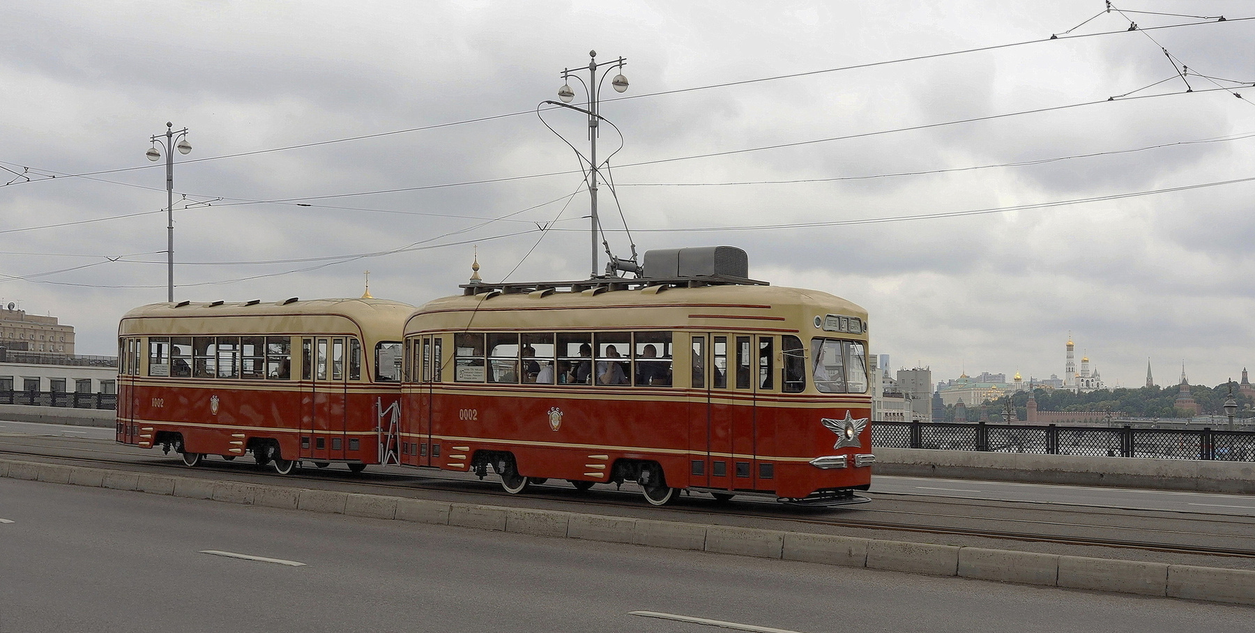На Устьинском мосту 