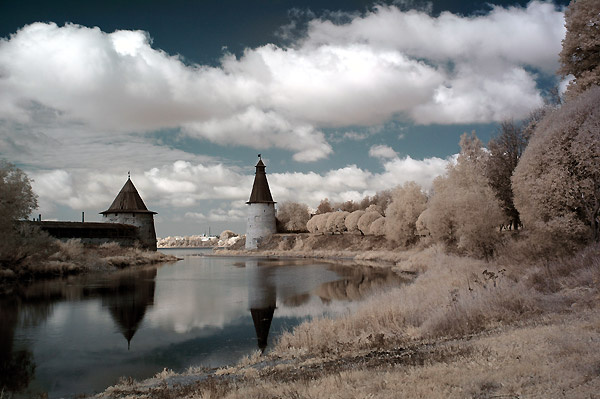 Москва - Псков infrared, инфраред, Псков, башня, крепость, кремль