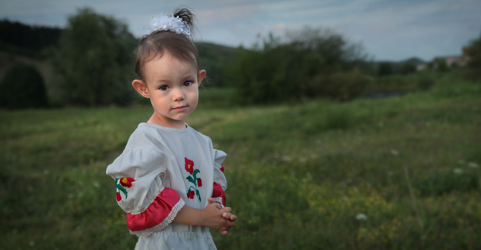 Меня коснулся лучик уходящего солнышка. 