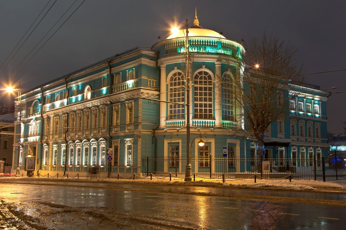 Картинная галерея Ильи Глазунова москва