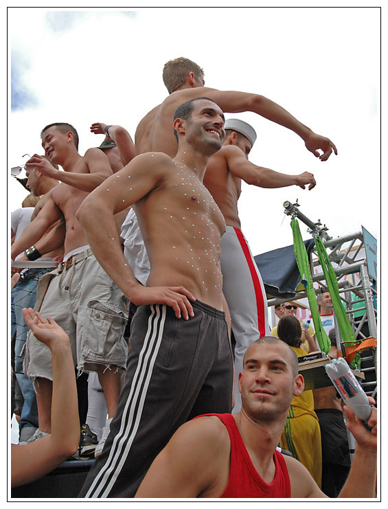 partyйное собрание party парти