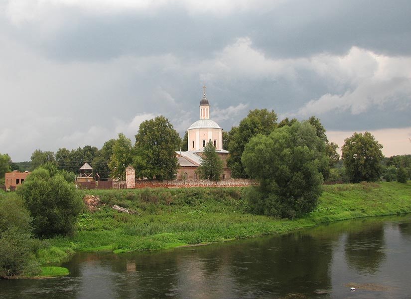 Сельская церковь река Москва, Васильевское, Храм